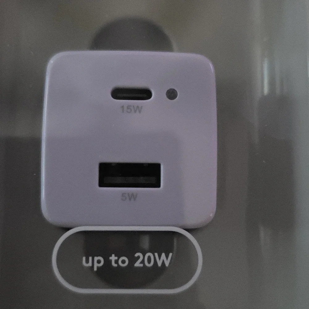 heyday Wall Charger Soft Purple Up to 20W USB-A USB-C Ports High Charging Speed